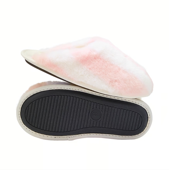 New Victoria secret Closed-Toe Faux Fur Slippers medium- shoe size 7/8 - Picture 2 of 3